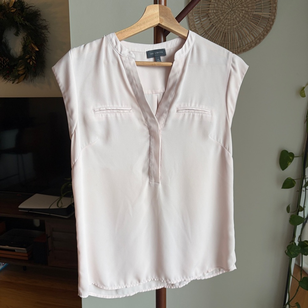 THE LIMITED LIGHT PINK BLOUSE